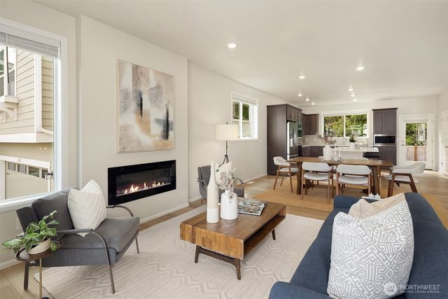 6130 135th Place SW, Edmonds, WA 98026