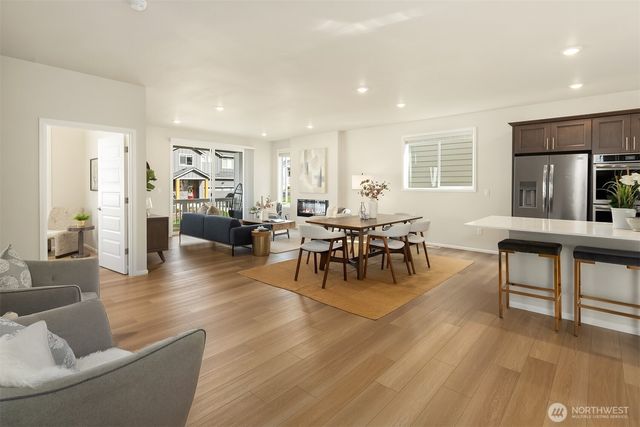 6130 135th Place SW, Edmonds, WA 98026