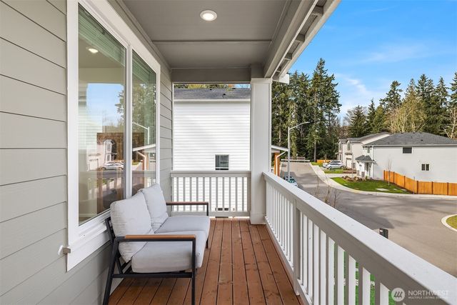 6130 135th Place SW, Edmonds, WA 98026