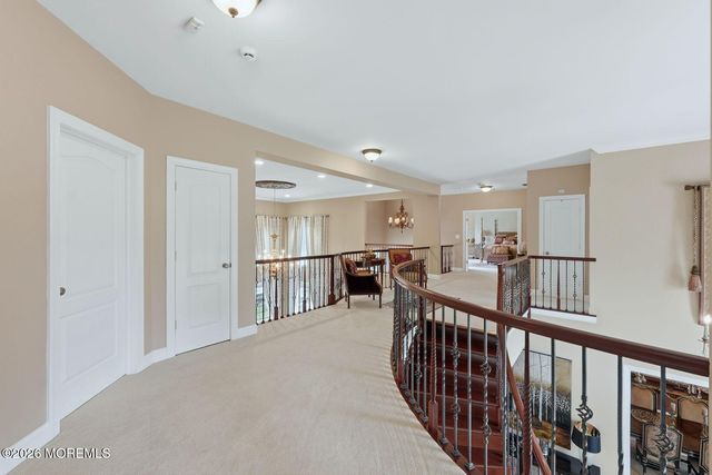 7 Crystal Court, Manalapan, NJ 07726
