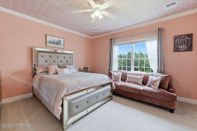 7 Crystal Court, Manalapan, NJ 07726