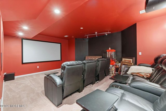 7 Crystal Court, Manalapan, NJ 07726