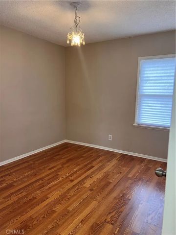 6607 Aura, Reseda, CA 91335