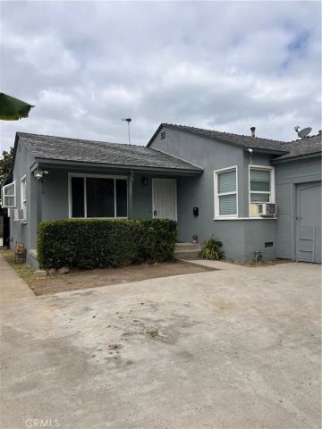 6607 Aura, Reseda, CA 91335