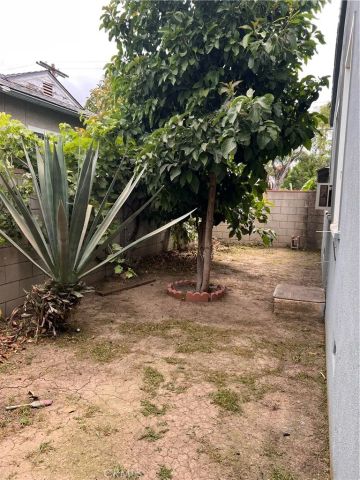 6607 Aura, Reseda, CA 91335