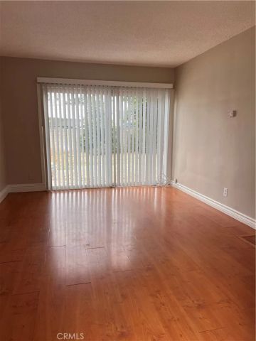 6607 Aura, Reseda, CA 91335