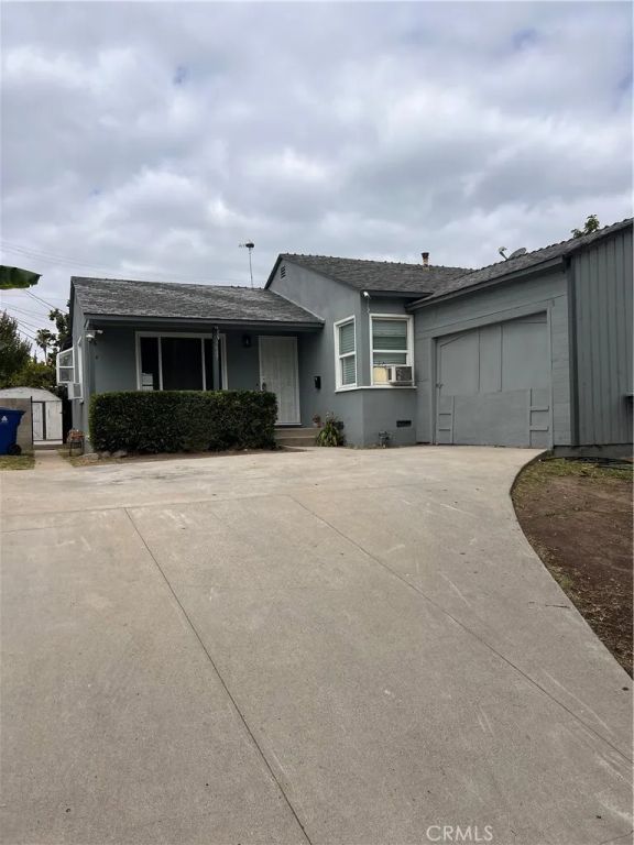 6607 Aura, Reseda, CA 91335