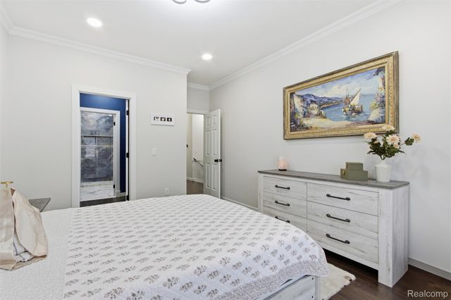 41867 Cantebury Drive, Novi, MI 48377