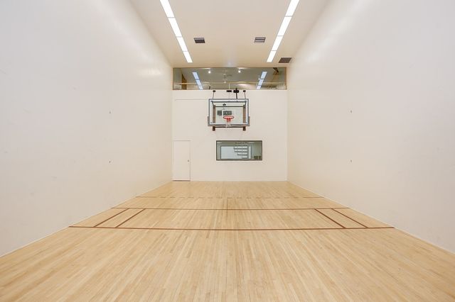 155 N Harbor Drive 2205, Chicago, IL 60601