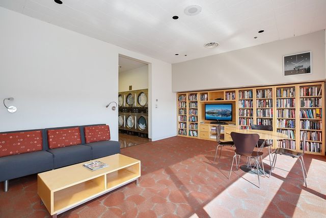 155 N Harbor Drive 2205, Chicago, IL 60601