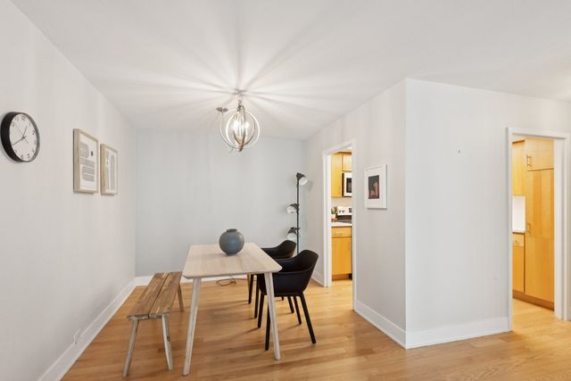 155 N Harbor Drive 2205, Chicago, IL 60601