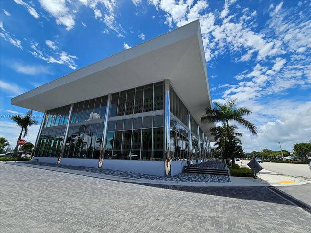 1006 E Hallandale Beach Blvd 4-205, Hallandale Beach, FL 33009