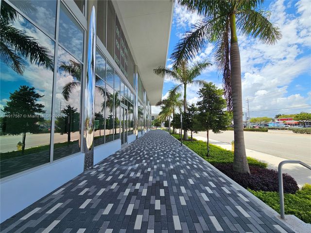 1006 E Hallandale Beach Blvd 4-205, Hallandale Beach, FL 33009