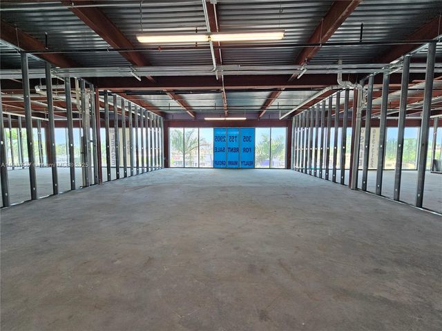 1006 E Hallandale Beach Blvd 4-205, Hallandale Beach, FL 33009