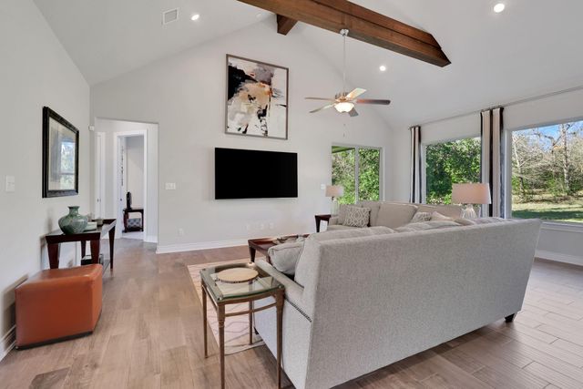 340 Pine Drive, Coldspring, TX 77331