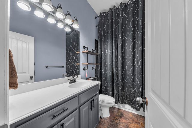 224 Cimmarron Vista Court, Runaway Bay, TX 76426