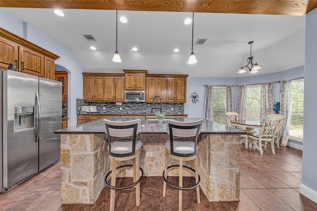 224 Cimmarron Vista Court, Runaway Bay, TX 76426