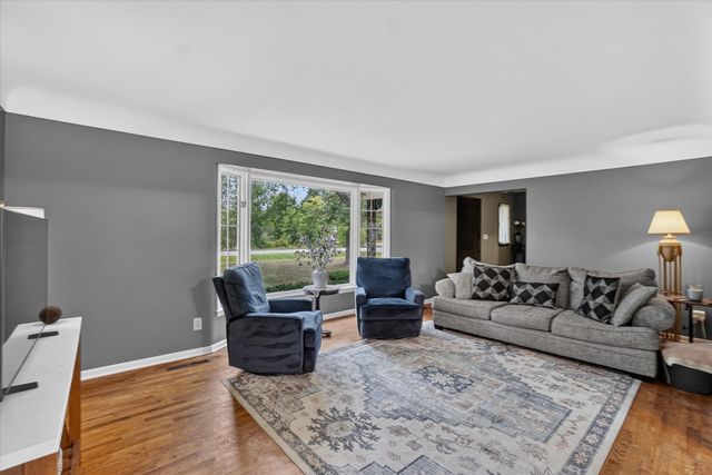 5140 N Mckinley Street, Flushing, MI 48433