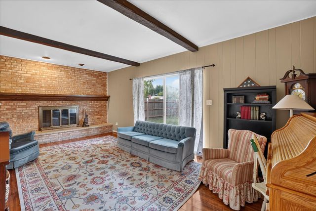 5140 N Mckinley Street, Flushing, MI 48433