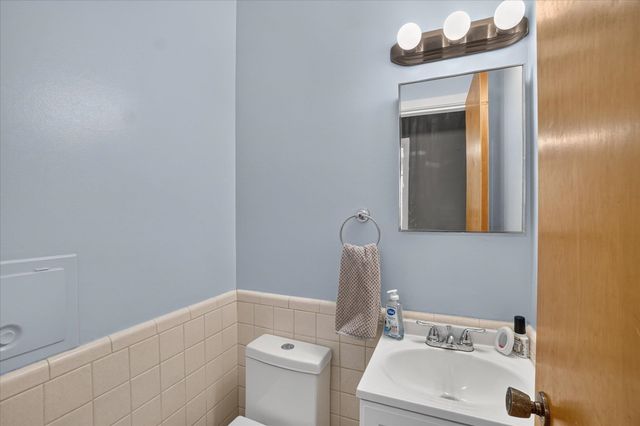 5140 N Mckinley Street, Flushing, MI 48433
