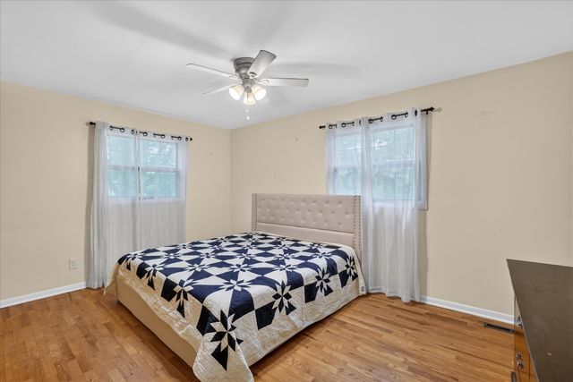 5140 N Mckinley Street, Flushing, MI 48433