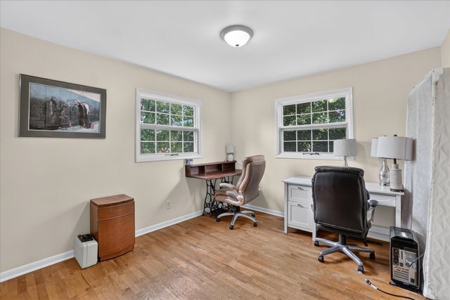 5140 N Mckinley Street, Flushing, MI 48433