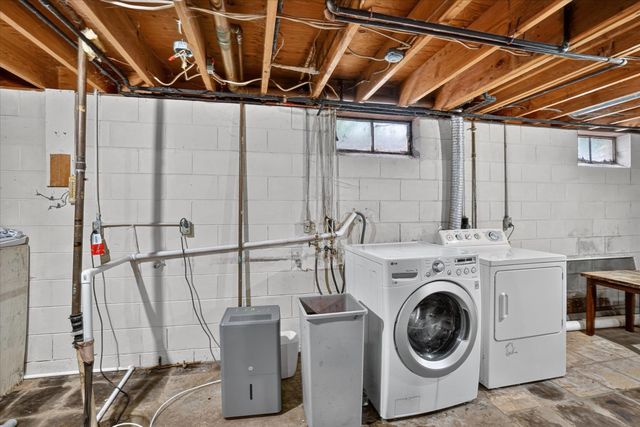 5140 N Mckinley Street, Flushing, MI 48433