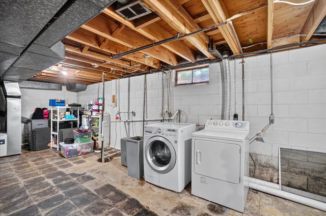 5140 N Mckinley Street, Flushing, MI 48433