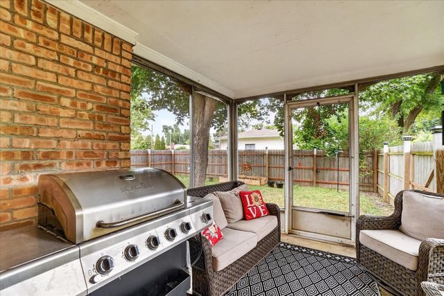 5140 N Mckinley Street, Flushing, MI 48433