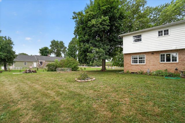 5140 N Mckinley Street, Flushing, MI 48433