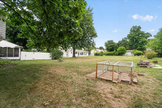 5140 N Mckinley Street, Flushing, MI 48433