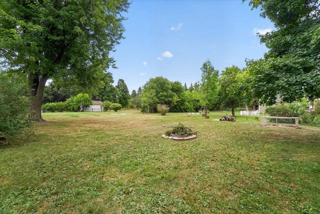 5140 N Mckinley Street, Flushing, MI 48433