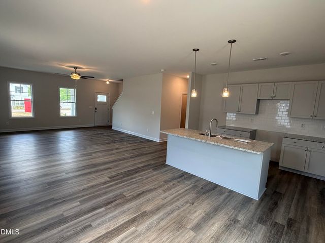 98 Ambrosia Way, Bunnlevel, NC 28323