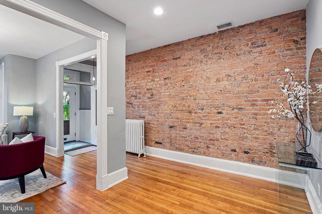 1518 MONROE ST NW, Washington, DC 20010