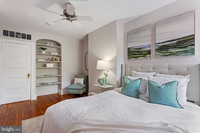 1518 MONROE ST NW, Washington, DC 20010