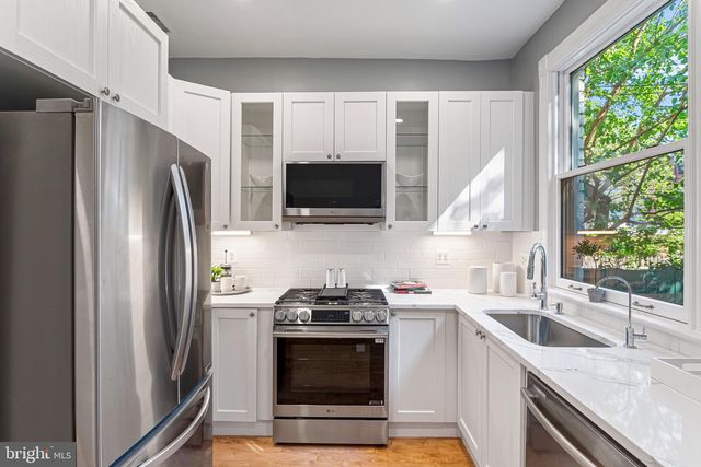 1518 MONROE ST NW, Washington, DC 20010