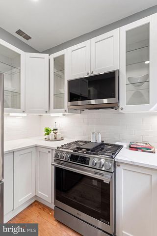 1518 MONROE ST NW, Washington, DC 20010