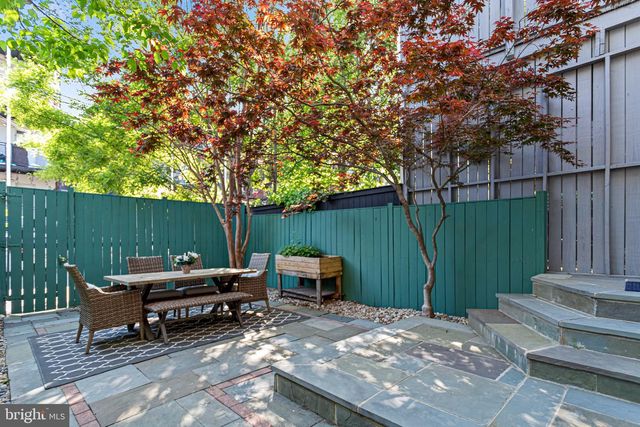 1518 MONROE ST NW, Washington, DC 20010
