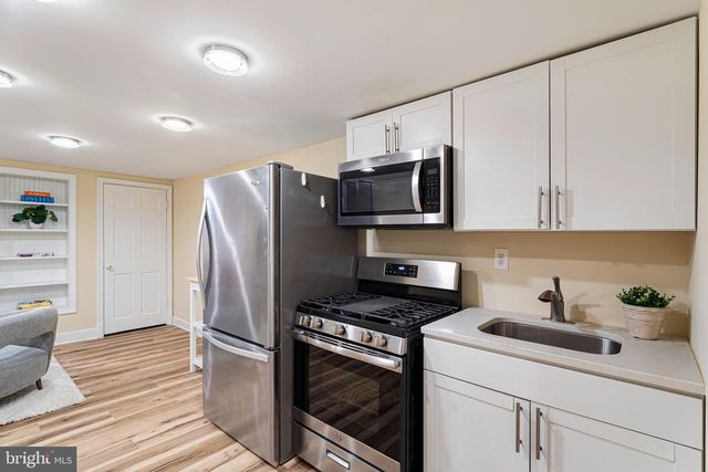 1518 MONROE ST NW, Washington, DC 20010
