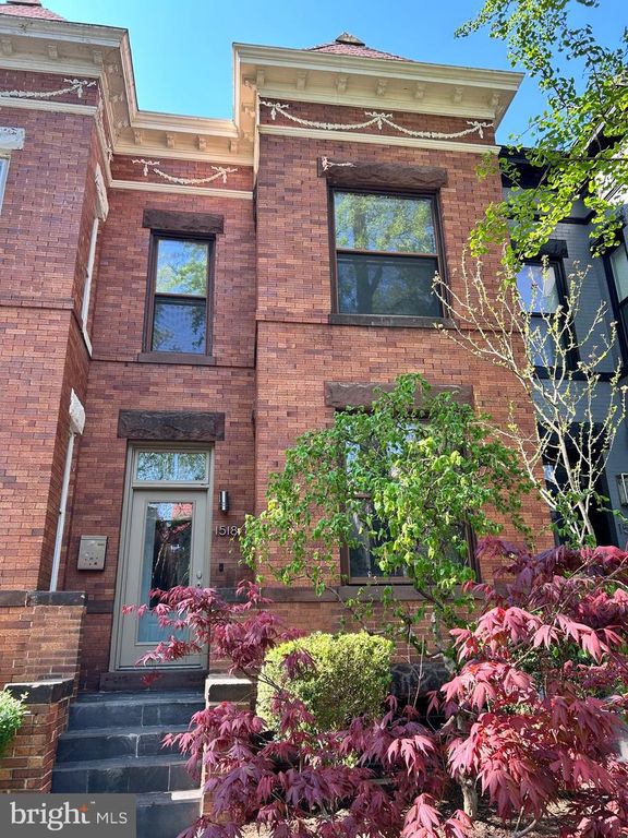 1518 MONROE ST NW, Washington, DC 20010