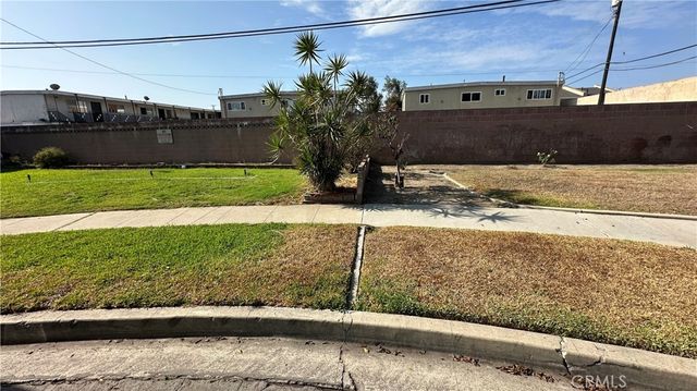 6651 Coronado, Long Beach, CA 90805
