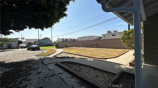 6651 Coronado, Long Beach, CA 90805