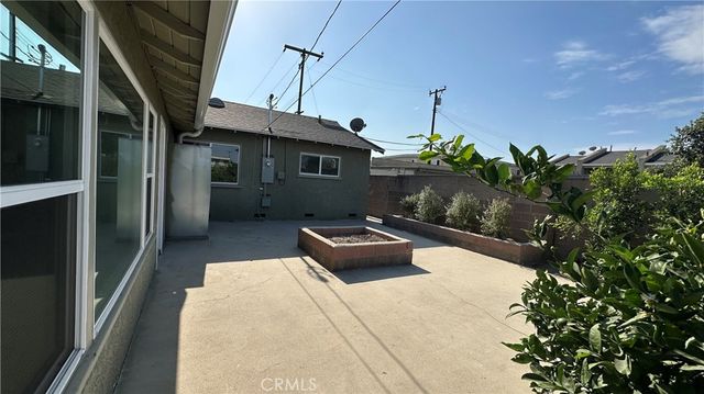 6651 Coronado, Long Beach, CA 90805