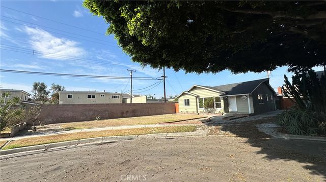 6651 Coronado, Long Beach, CA 90805
