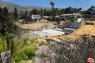 17908 Vicino Way, Pacific Palisades, CA 90272