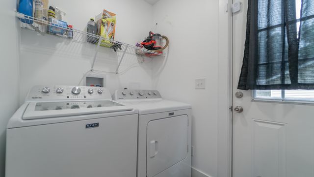 208 E Prairie Ronde Street, Dowagiac City, MI 49047