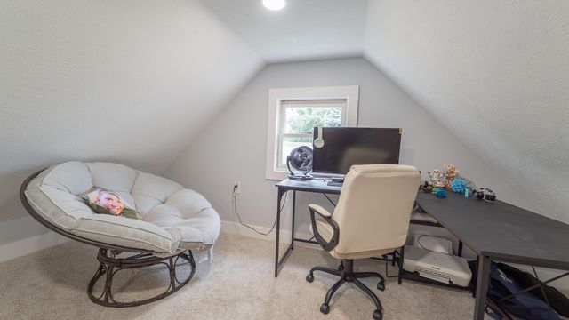 208 E Prairie Ronde Street, Dowagiac City, MI 49047