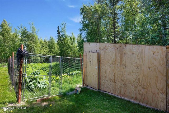 2140 S Church Street, Palmer, AK 99645