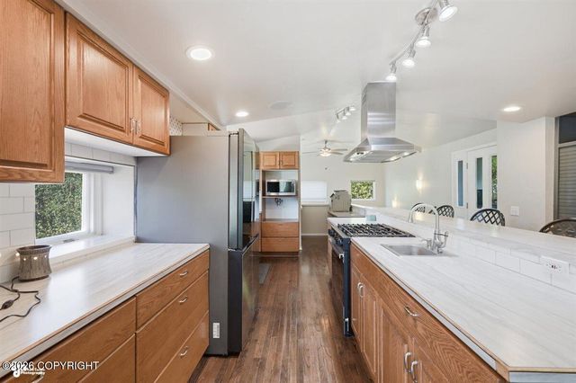 2140 S Church Street, Palmer, AK 99645