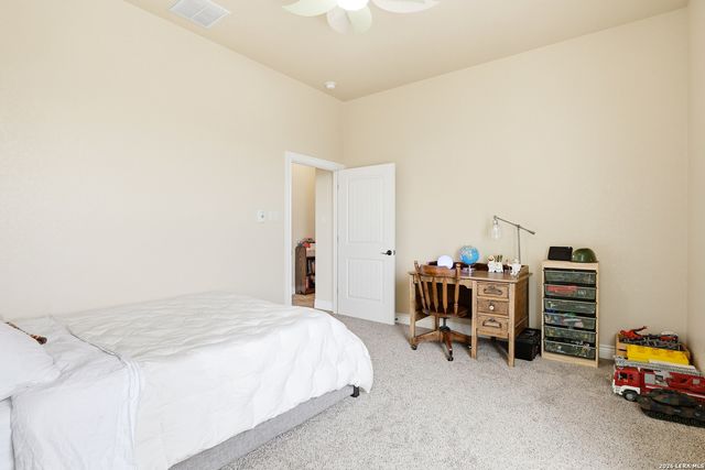 15820 Fm 539, La Vernia, TX 78121